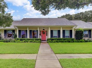 5727 Braesheather Dr, Houston, TX 77096