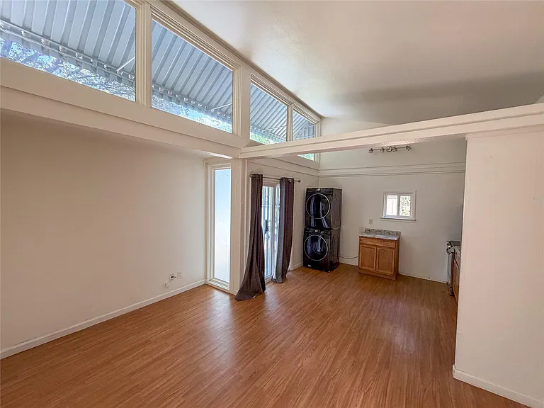 1505 Robert Weaver Ave — Photo 11