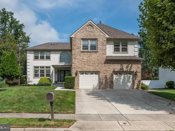 431 Liberty Ln, Marlton, NJ 08053