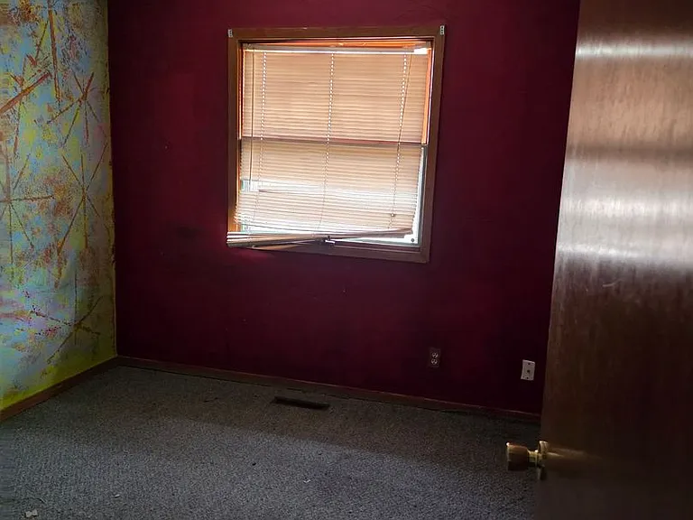 3008 S Phillips Ave — Photo 6
