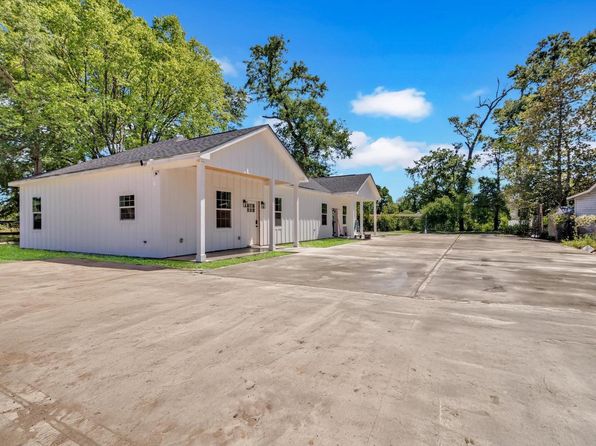 205 Charles St, Cleveland, TX 77327