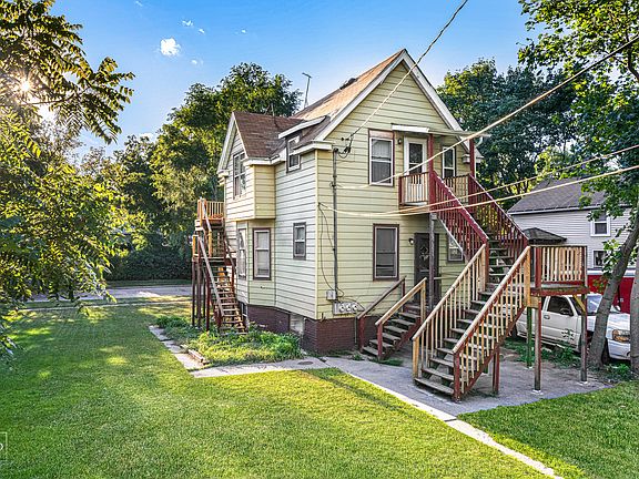 2nd image of 3019 Elisha Ave