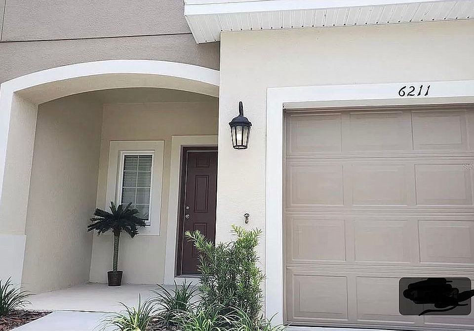 1st image of 6211 Willowside St