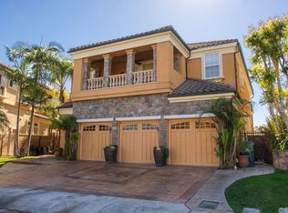 5692 Ocean Vista Dr, Huntington Beach, CA 92648