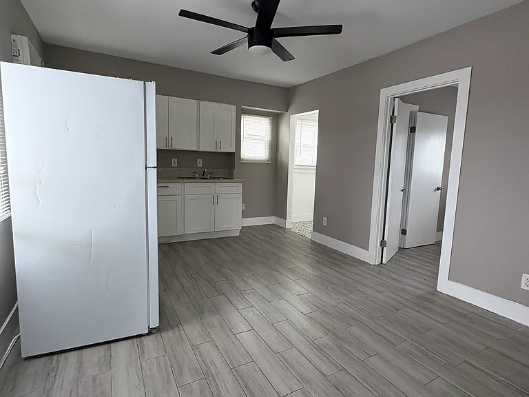 1136 Hoffman Ave #12 — Photo 1
