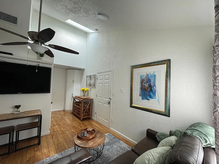 13276 Midbluff Ave #3 — Photo 4
