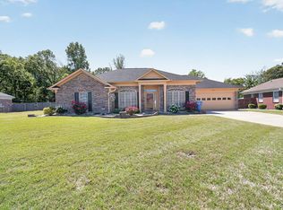 5545 Chatham Woods Dr, Columbus, GA 31907