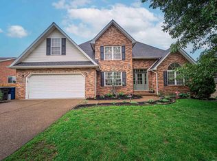 8737 Clear Creek Dr, Evansville, IN 47711