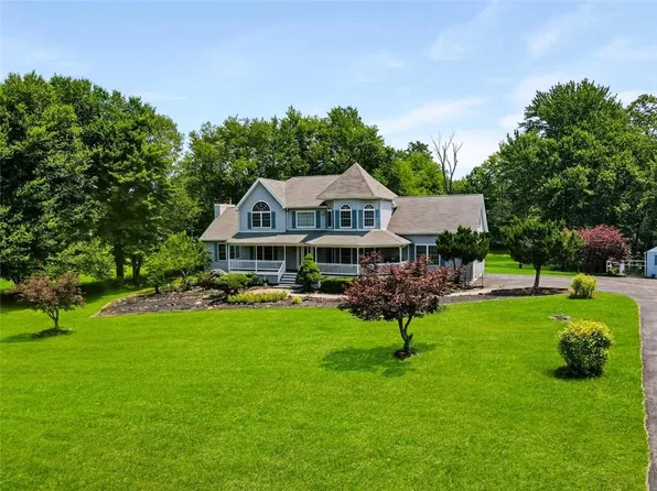 38 Feiertag Road, Middletown, NY 10941