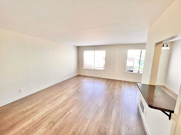 2nd image of 146 Langton St