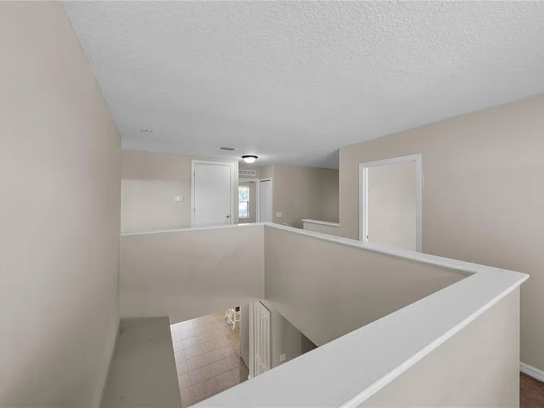 14308 NW 161st Ave — Photo 35