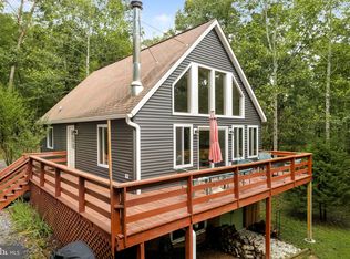 143 Bluebird Ct, Basye, VA 22810