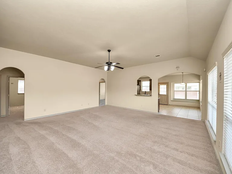 1902 Argos Dr — Photo 12