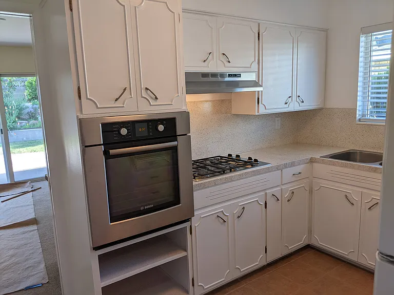 575 E 11th Ave #U — Photo 8