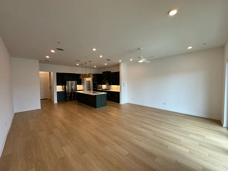 1278 Daybreak Dr — Photo 7