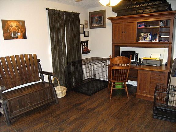 2nd image of 502 San Carlos Dr