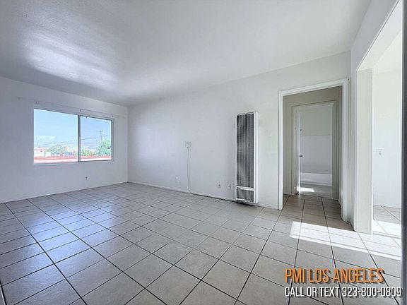 5th image of 943 W 68th St