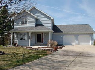 30 Maple Grv, Madison, WI 53719