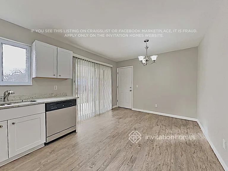 10709 Owens St — Photo 12