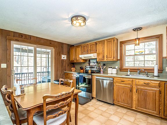 5th image of 31 McGrew Drive