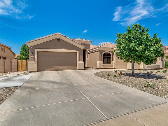 2nd image of 3114 E Bartlett Pl