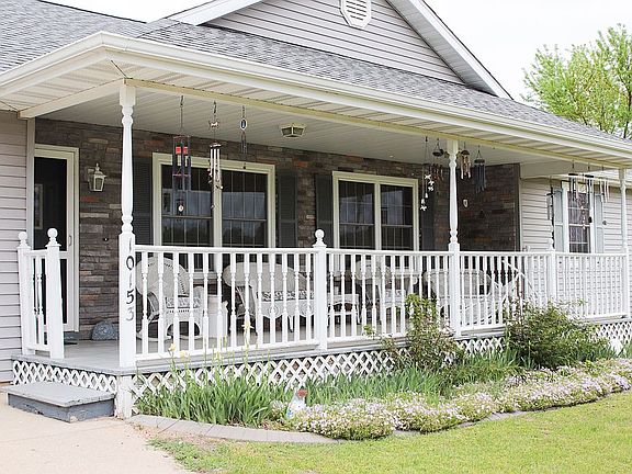 COVERED STONED FRONT PORCH