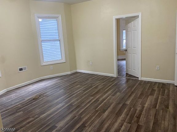 2nd image of 120 N 17th St APT 1