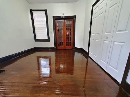 5th image of 2100 Speed Ave