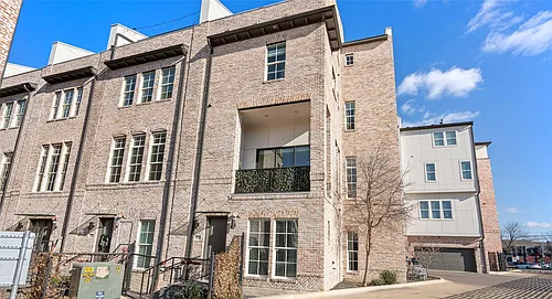 1411 Town Creek Dr #4 Photo 1