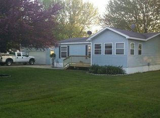 357 W 1st St, Stanton, MI 48888