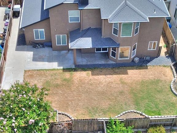 3rd image of 6801 Varni Way