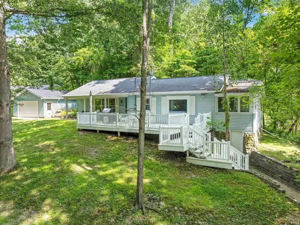 4350 S 895 E, Wolcottville, IN 46795