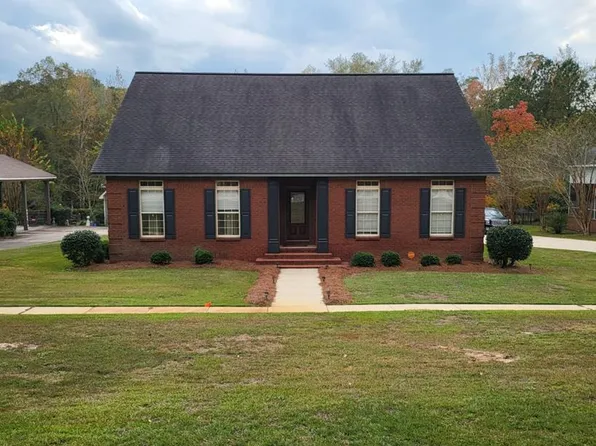 1730 E Roy Parker Rd, Ozark, AL 36360