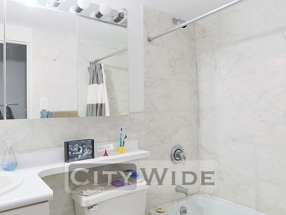 5th image of 319 E 83rd St #1E