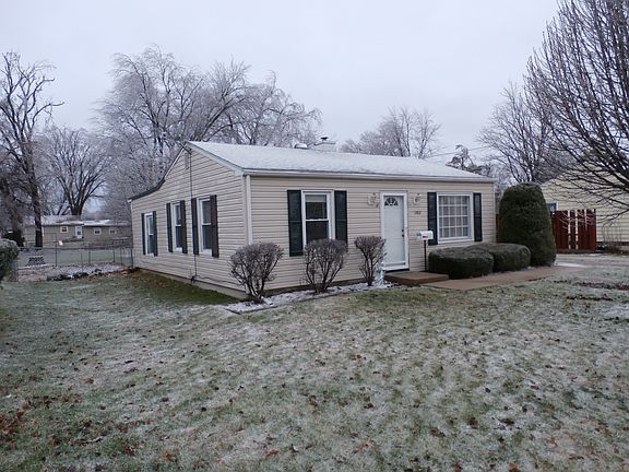 2nd image of 1382 Moshier Ave