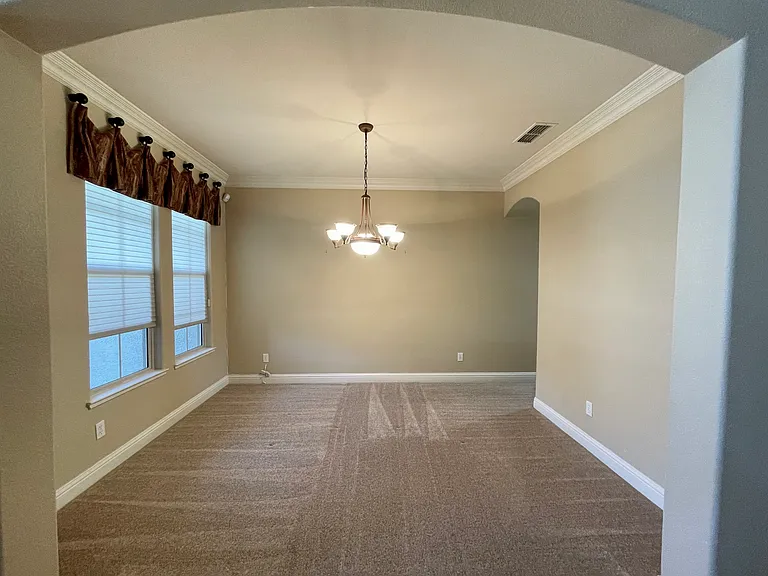 9772 Ellsmere Way — Photo 20
