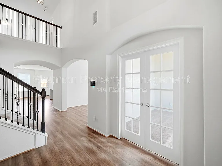 5309 Camerford Ct — Photo 4