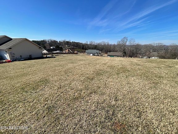 3rd image of Smoky View Ln
