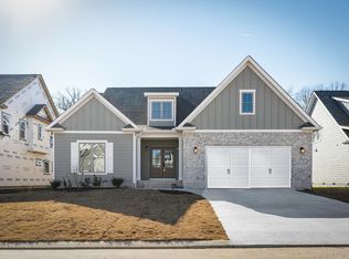 8942 Grey Reed Dr #37, Ooltewah, TN 37363