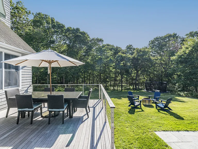 10 Knoll Ln — Photo 23