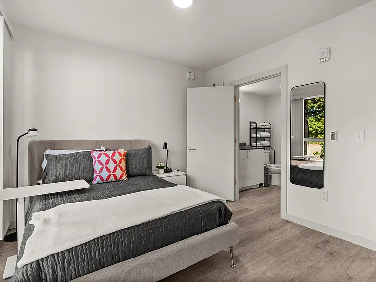 2 Bedroom Furnished 2 Bedroom Furnished