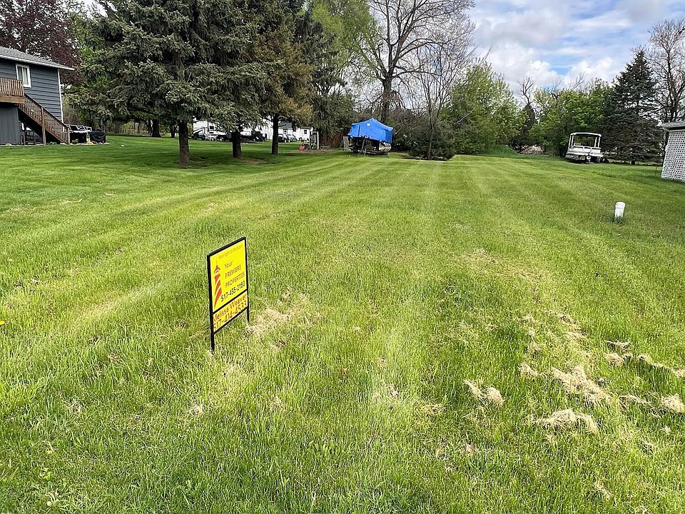 2nd image of 0 Algonac Dr