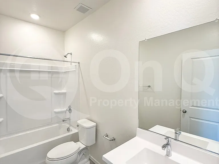 1477 E Chandler Ct — Photo 15