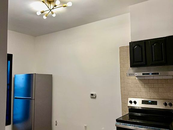 3rd image of 261 54th St Floor 2