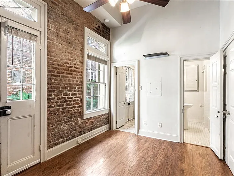 927 Toulouse St #103 — Photo 10
