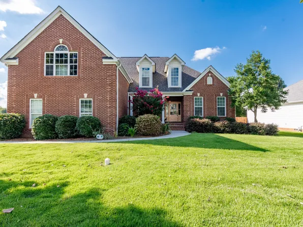 1341 Jackson Mill Dr, Hixson, TN 37343