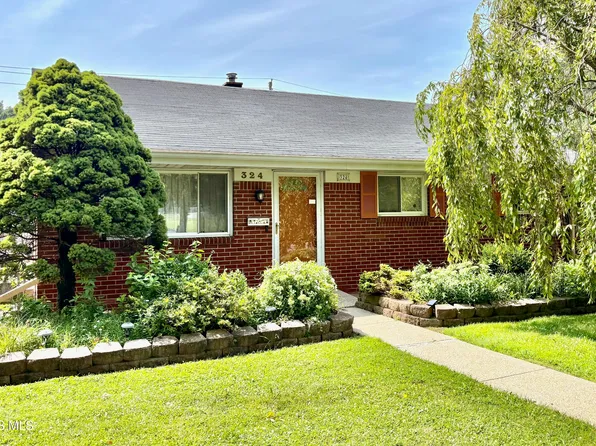 324 Sackett St, Maumee, OH 43537