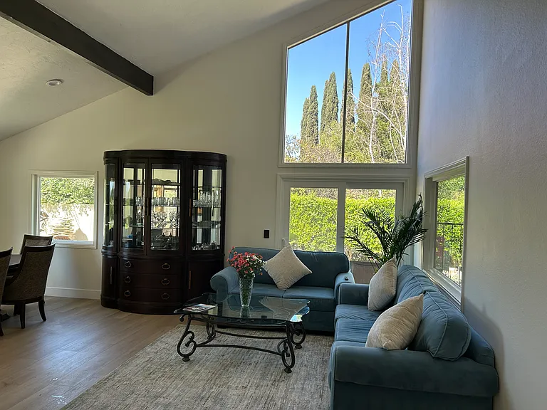 807 Chaparral Ct — Photo 34