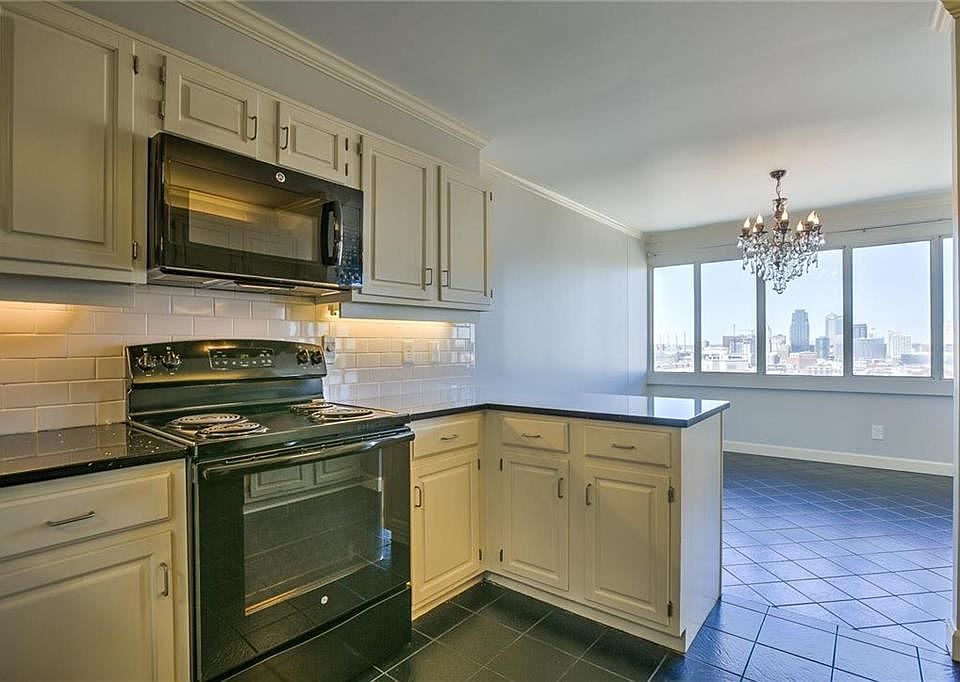 1st image of 2510 Grand Ave #2505