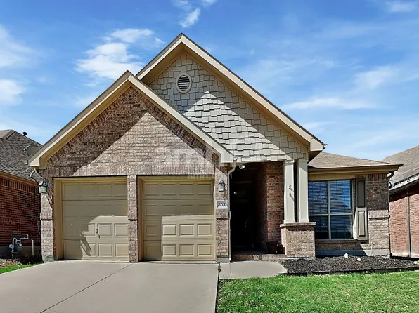 803 Fireberry Dr, Fate, TX 75087